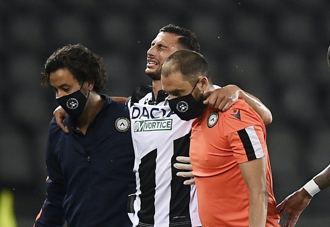 雷霆8人上双狂胜掘金1-1 SGA34+8约基奇三节6犯